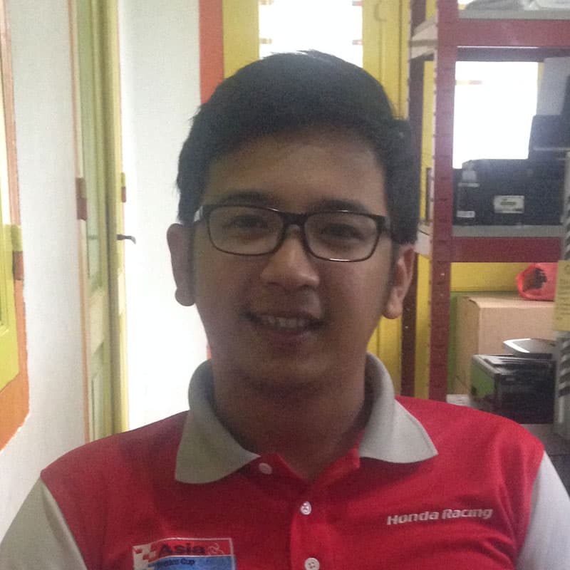 Derry Mandala Putra, SE